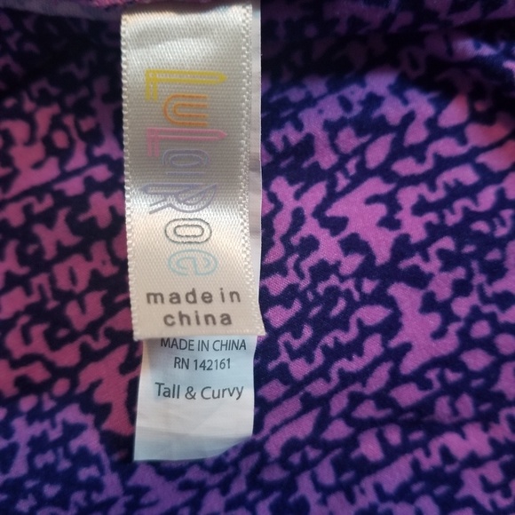 Lularoe TC leggings - Picture 4 of 5